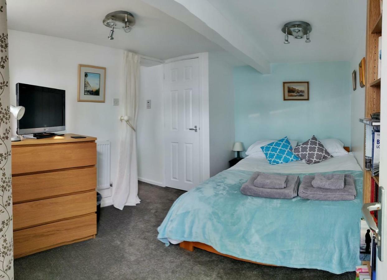 Garden Apartment Ньютон Эбэт Экстерьер фото